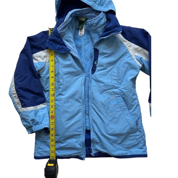 L.L. Bean Girls’ Winter Coat - Picture 3 of 5